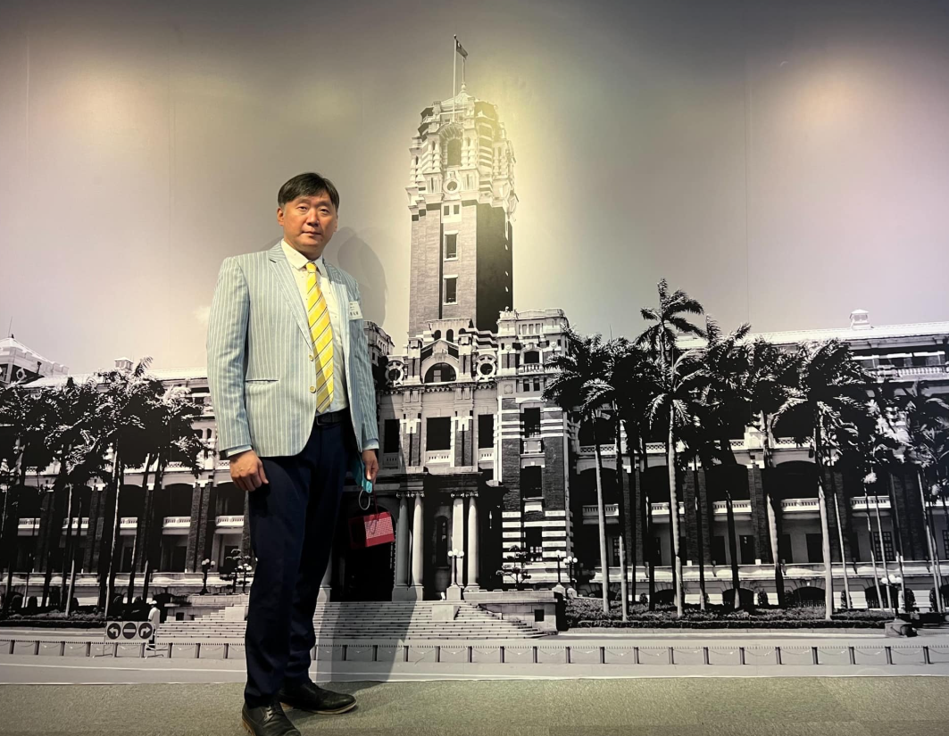 亞太再生醫學學會理事、一曜再生醫學科技董事長李冠緯表示:外泌體已是再生醫學的關鍵趨勢,市場需求正以驚人的速度擴張。蘇璽文/攝影